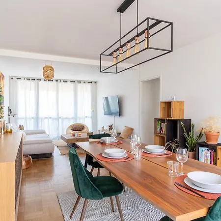 Cosy Perret * לה האברה